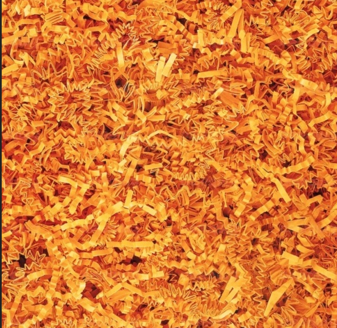 SizzlePak dekorativt pappfyll I farger I 1 kg – miljøvennlig (EKO) for pakker/gaver